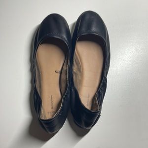 Time and Tru 11W Black Flats